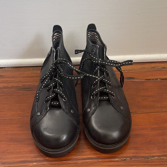 London Underground Joe Blake lugged sole leather lace up ankle boots sz 7.5 - Picture 2 of 10